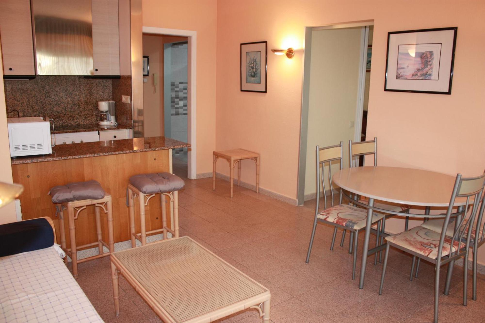 Apartamentos Aventura Salou Habitación foto